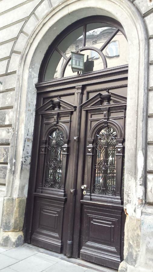 Apartment Sare 11 كراكوفيا المظهر الخارجي الصورة